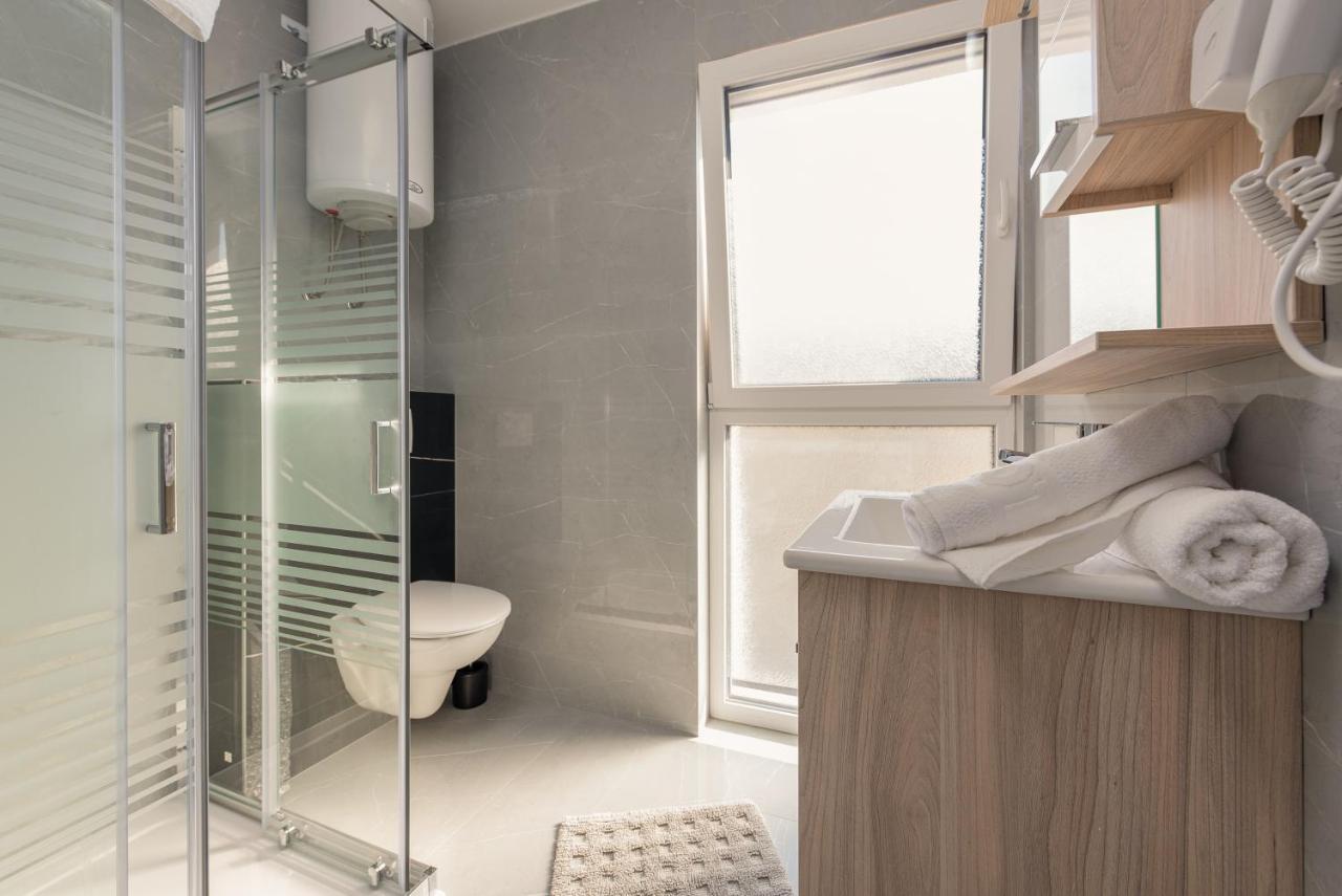 Appartements Vir Apartment *